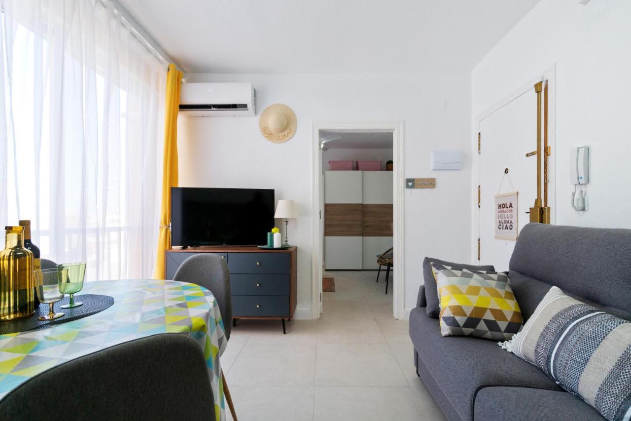 Amarillo Soleado Appartement Torrevieja Buitenkant foto