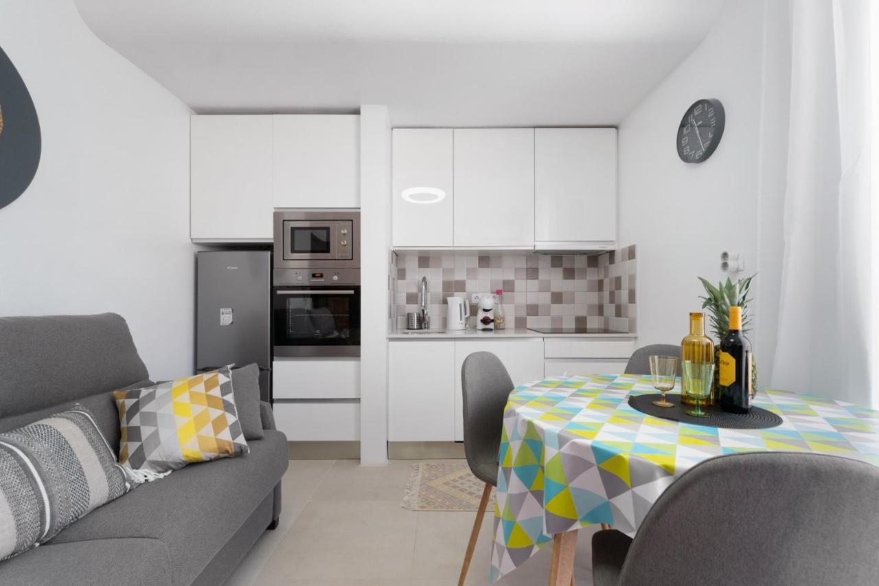 Amarillo Soleado Appartement Torrevieja Buitenkant foto